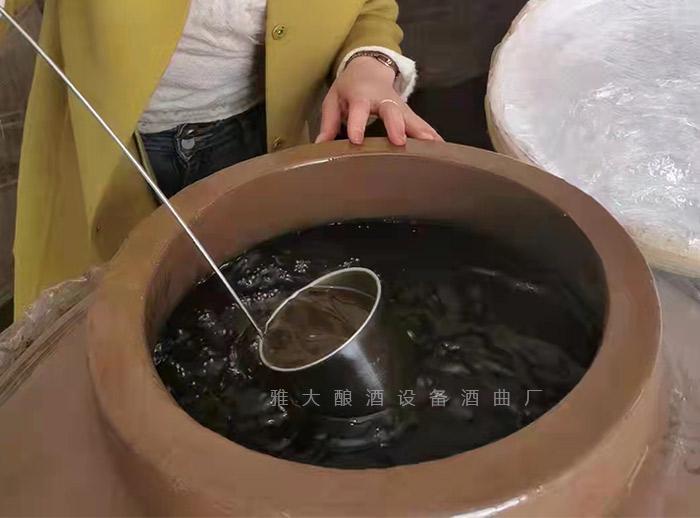 肥肉與白酒浸泡